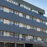 圣地亚哥阿波斯托尔酒店 3* Castrofeito