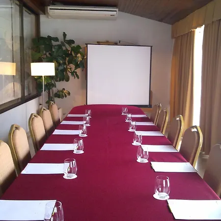 Отель Santiago Apostol