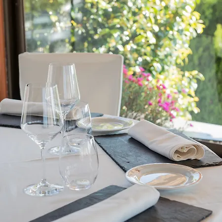 Santiago Apóstol Szálloda