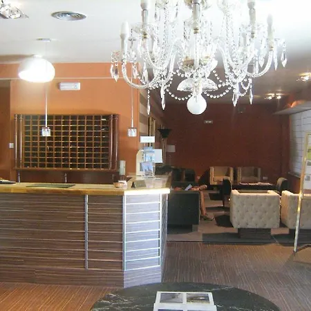 Santiago Apóstol Szálloda Castrofeito