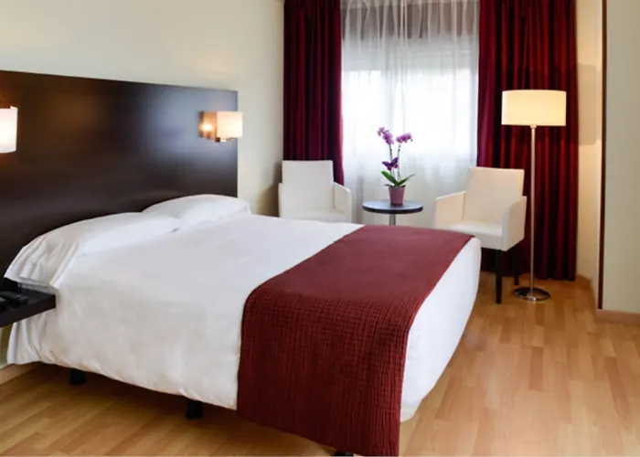 Santiago Apostol Hotel Castrofeito