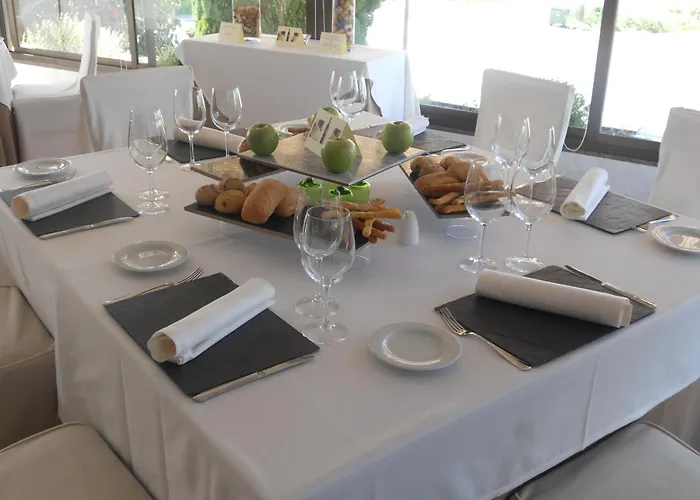 Hotel Santiago Apóstol Castrofeito