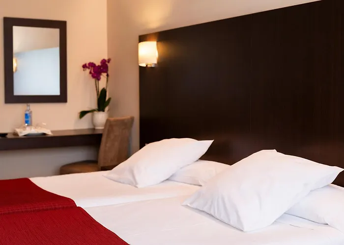 Santiago Apóstol Hotel