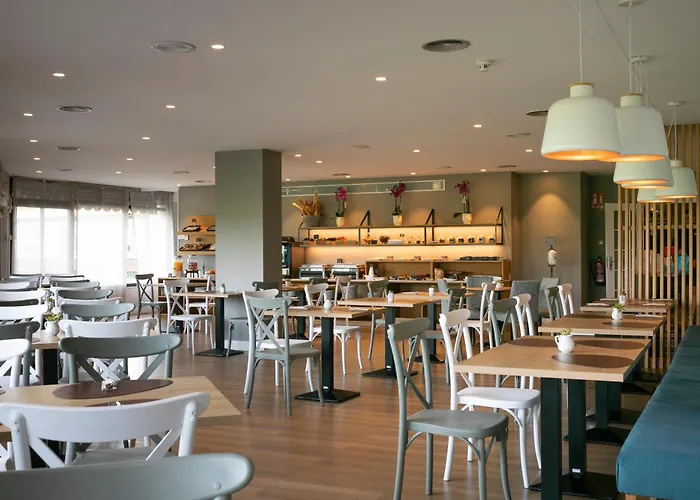 Santiago Apostol 3* Кастрофейто