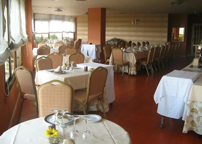 Santiago Apostol 3* Castrofeito