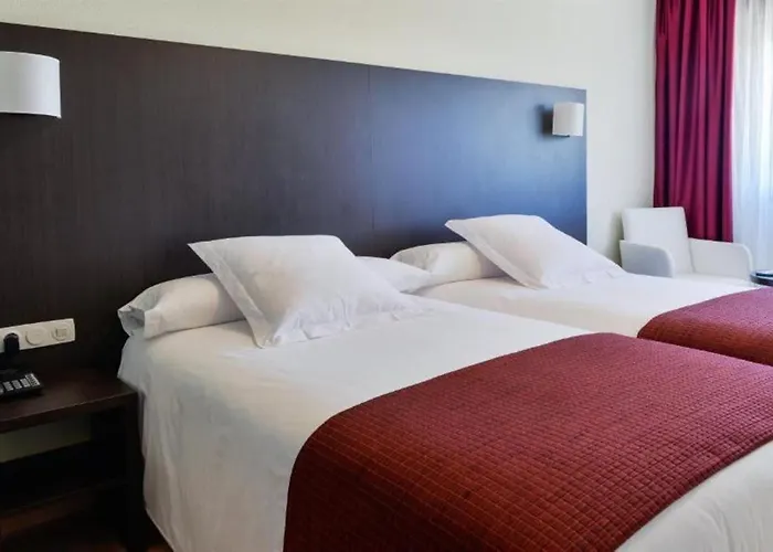 Santiago Apostol Hotel Castrofeito