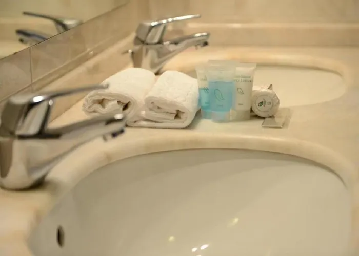 Santiago Apostol Hotel